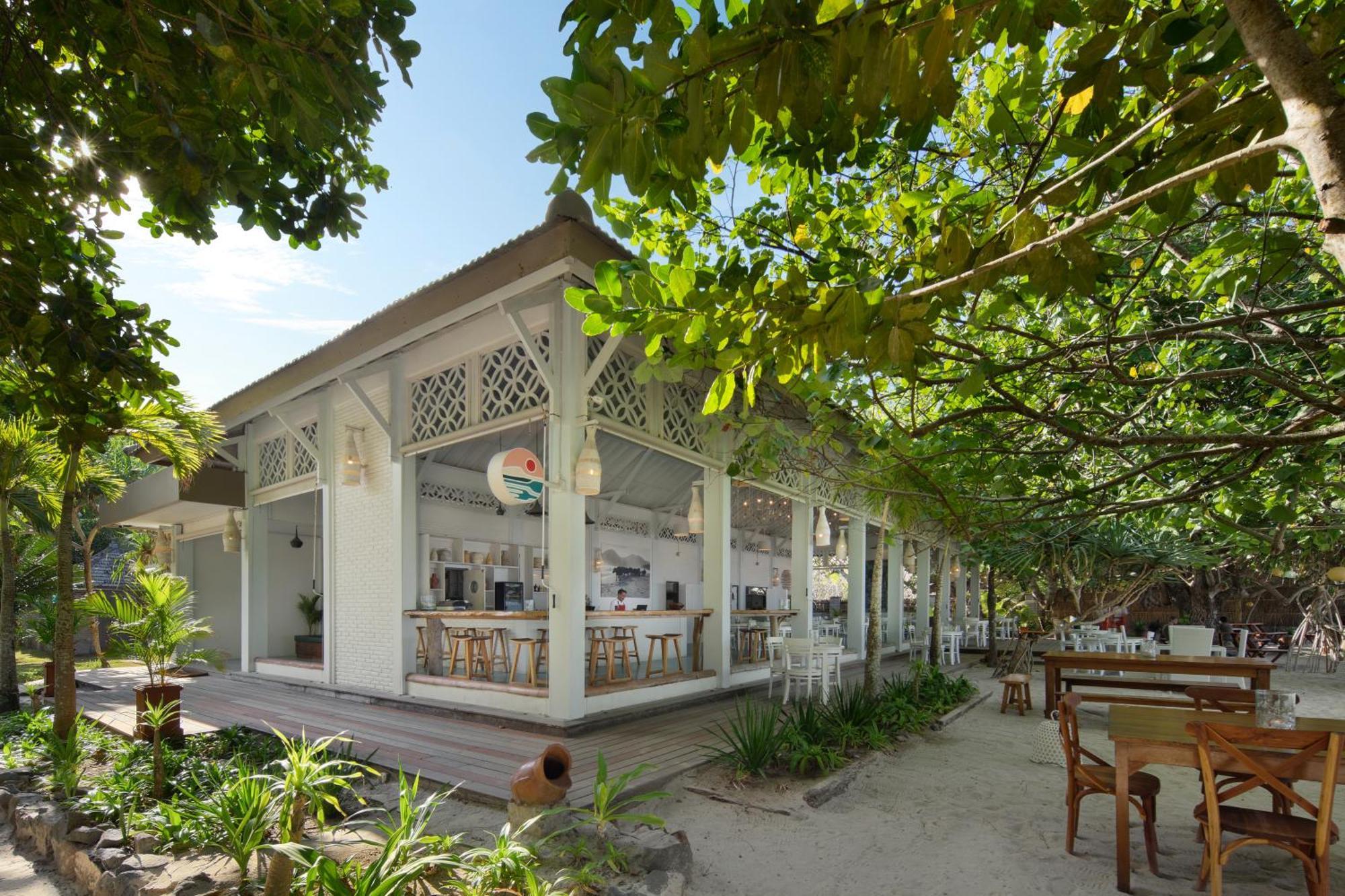 Sempiak Seaside Resort Selong Belanak Exterior foto